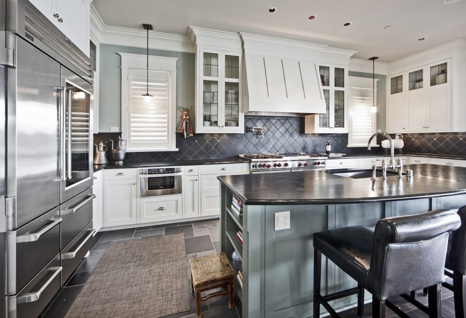 Professional Chef's Kitchen
