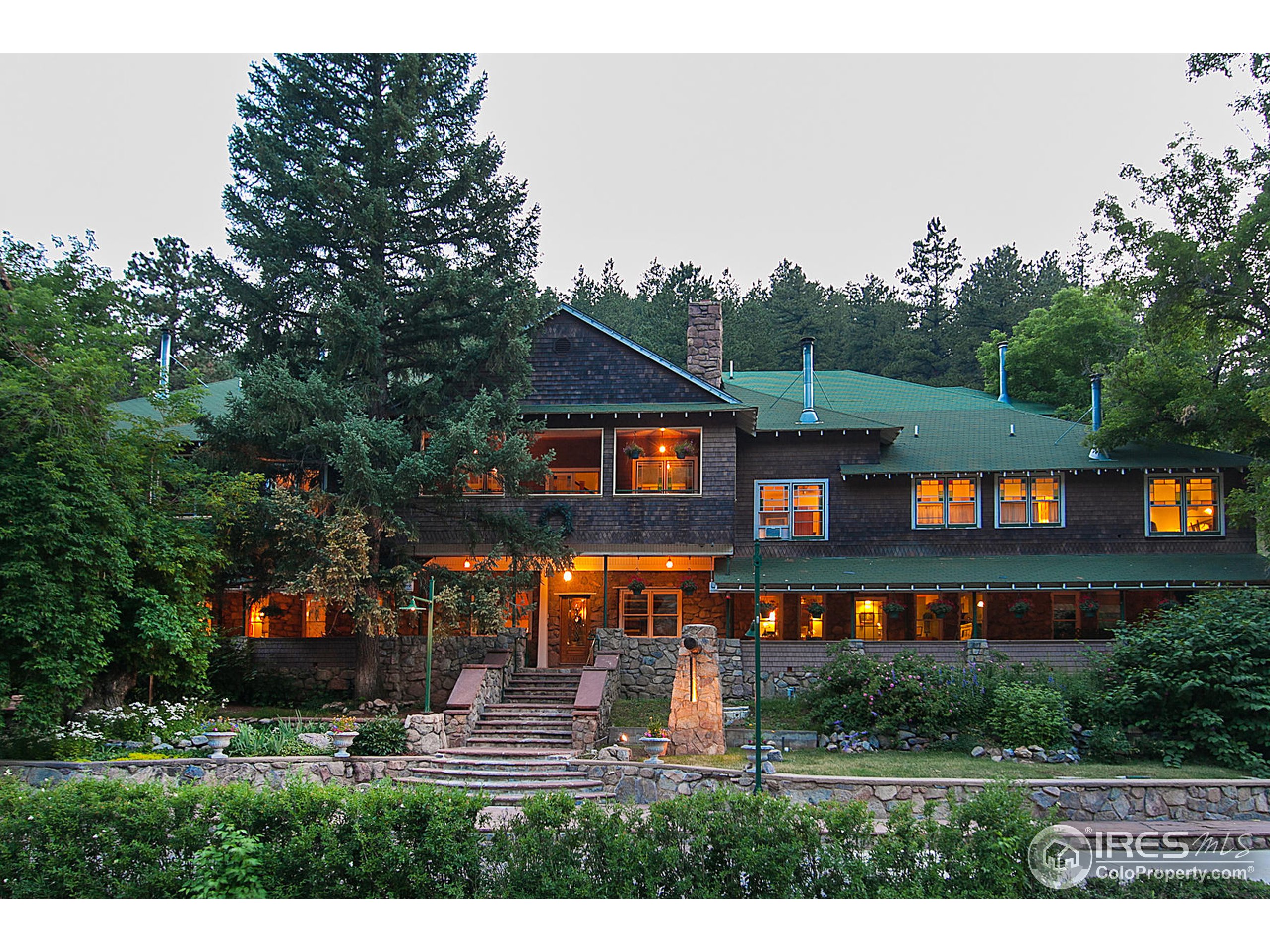 log cabin retreat